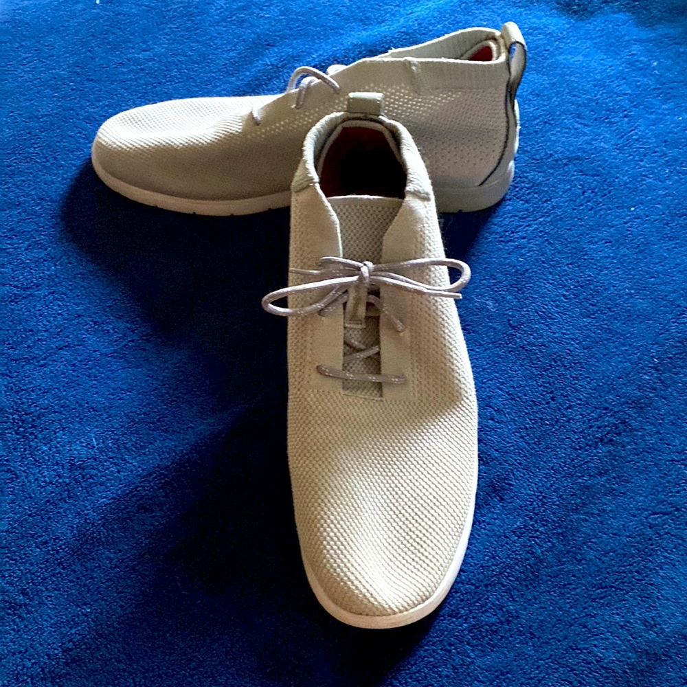 UGG Men’s Feli Hyperweave Treadlite Sneaker Size 13US/12UK